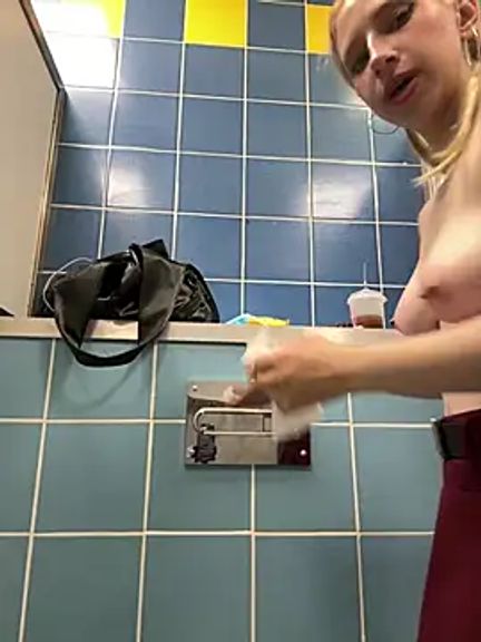 michelle_lovique