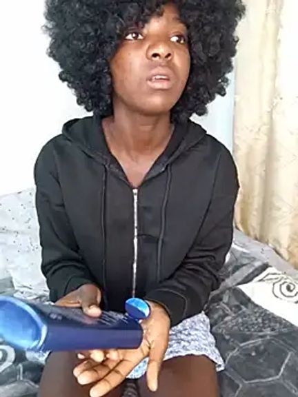 PetiteEbonyBabe_