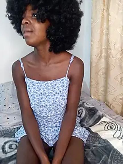 PetiteEbonyBabe_