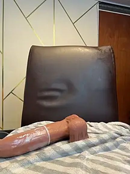 SQUIRTINGQUEEN11