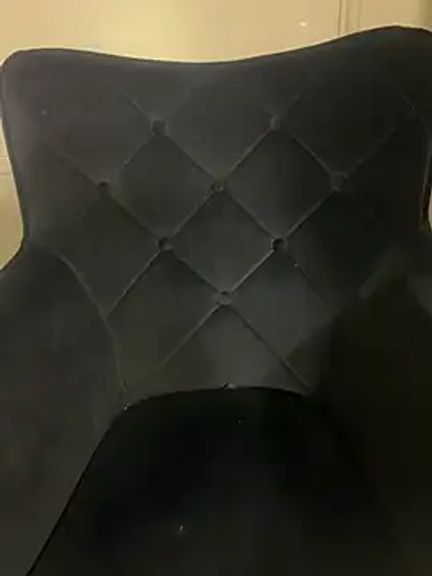 Tasty_LushDesire