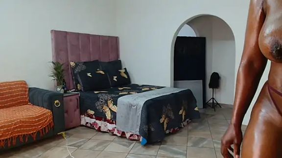 SweetHotLips102