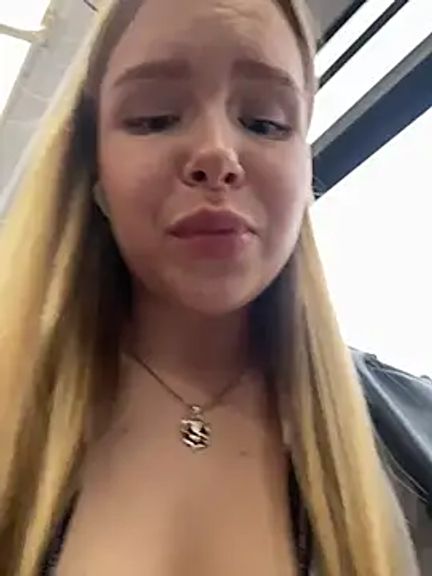 Liza_risky