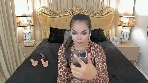 OliviaRoxy