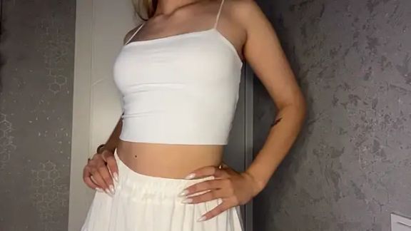 BlondeDoes