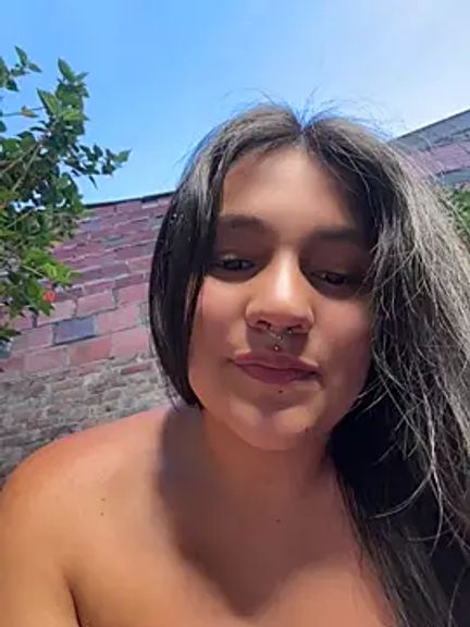 Emily_Gomezz