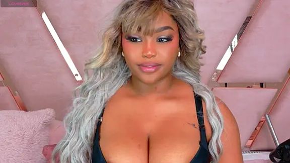 TiannahGlow