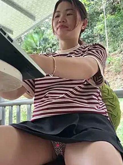 Emily_9xx