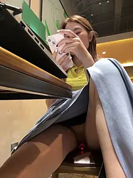 Emily_9xx