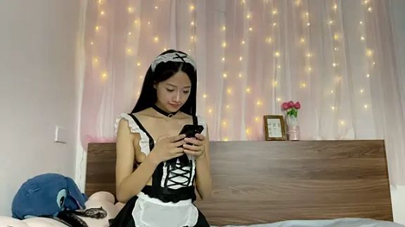 shy_pink_doll