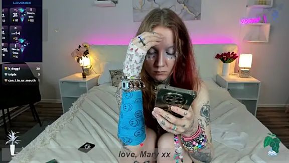 Mary_Xextra