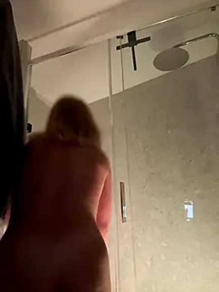 Mia_Railey