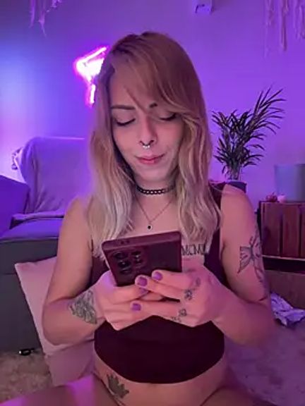 Mia_Railey