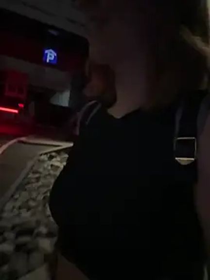 Mia_Railey