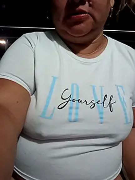 HORNY_MATURE25