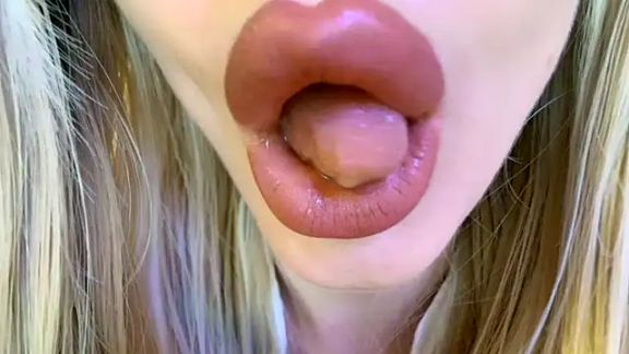 Velvet_kissx