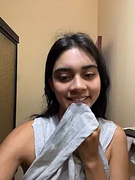 mia_moonna