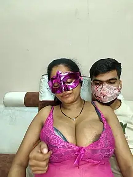 big_tits-queen