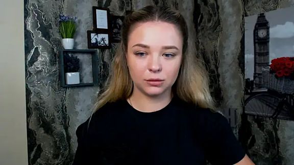 NicoleAura