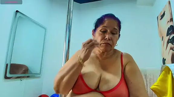 girl_amada
