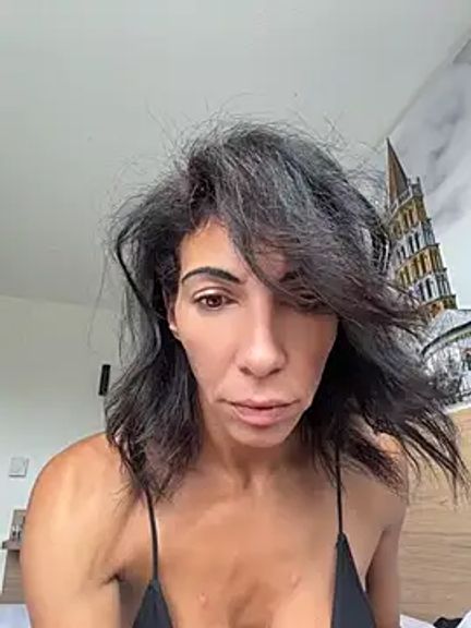 Yasmiinee