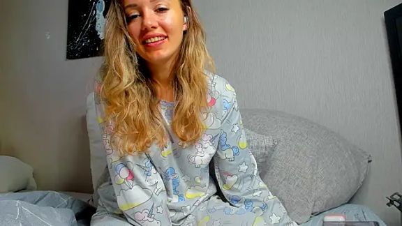 foxy_blond