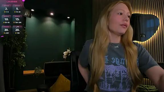 _Mila_Luna_