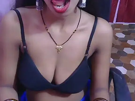 Queen_pooja1