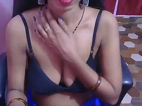 Queen_pooja1