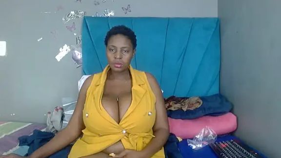 Bustyboobs1986xXx