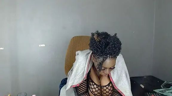Bustyboobs1986xXx