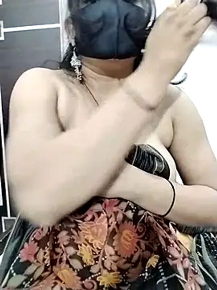 sexyy_nidhii