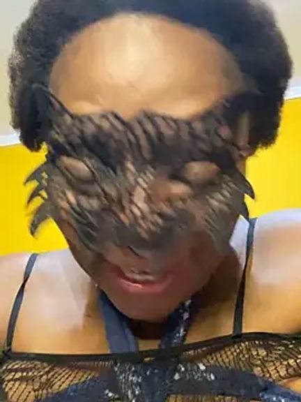 BoobsQueeen