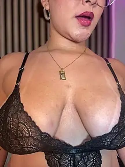 LiaDesire7