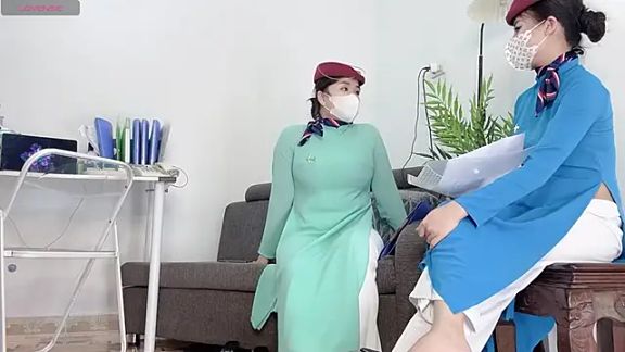 Mono-StewardessMysa