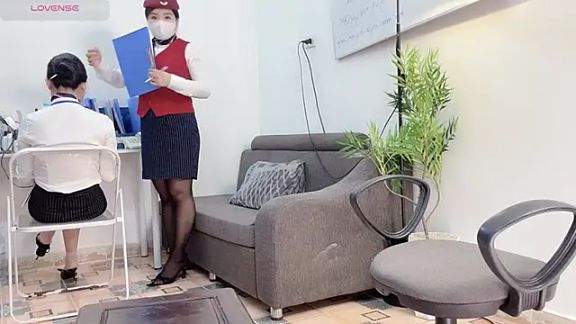 Mono-StewardessMysa