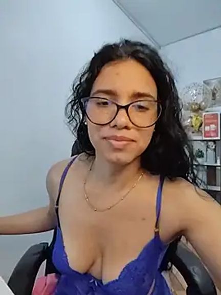 alanahot94