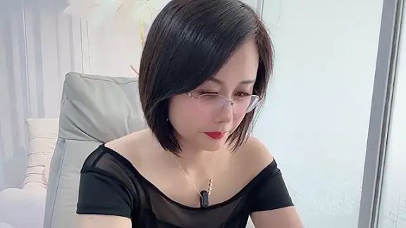Naomi_Z