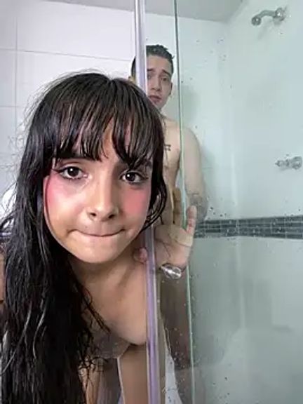 kevin_hotgirls