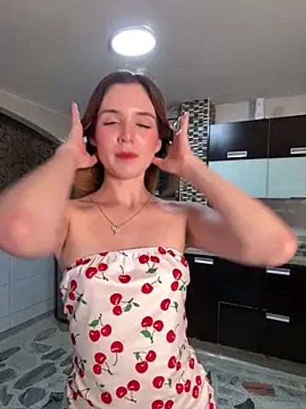 kevin_hotgirls