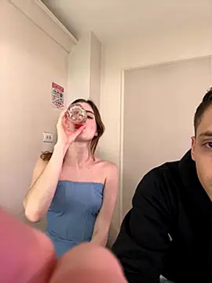 kevin_hotgirls