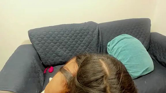 Luna_Dumont