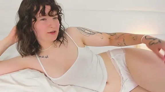 MoonAngelic