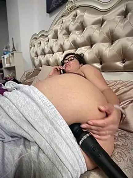 HotXMom_
