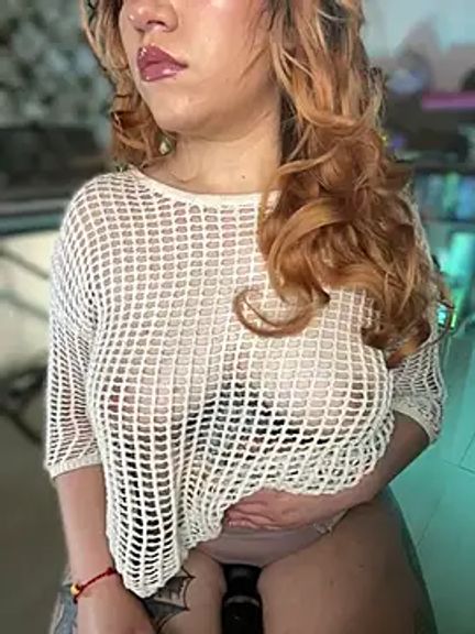 NikkiNix
