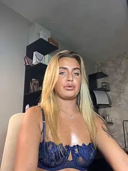 CharlottemilfUKx