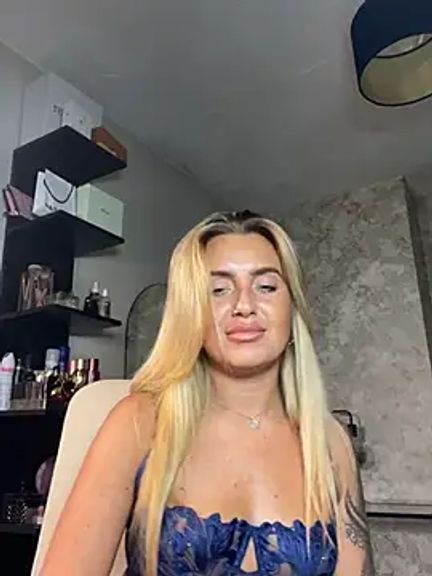 CharlottemilfUKx