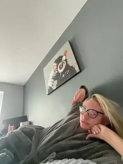 hotblondie14