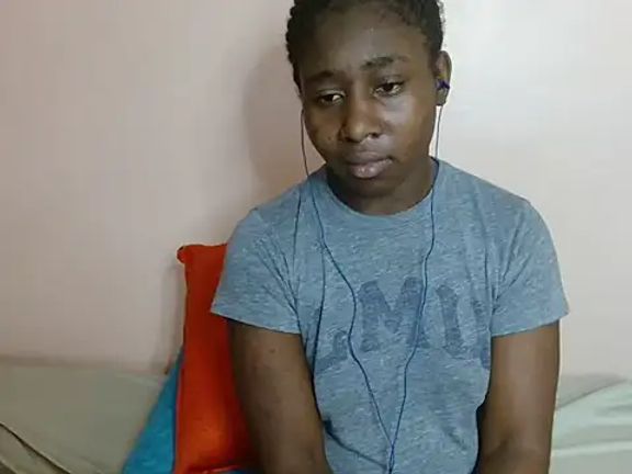 maya_nyla