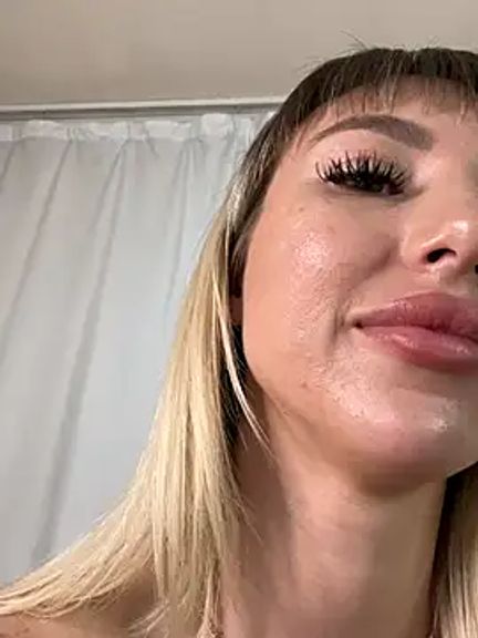 TeaseBabeXXX